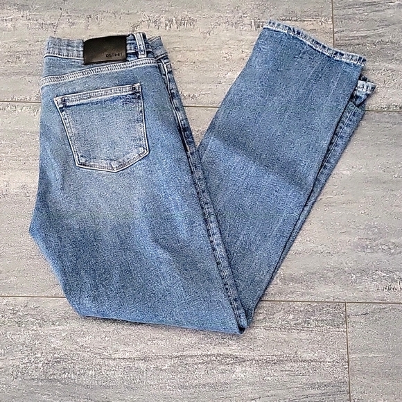 Blue jeans - Picture 1 of 4